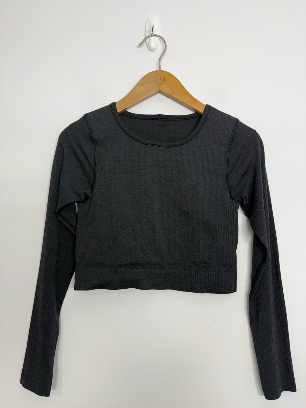 Lululemon Ebb to Street Long Sleeve Black Size 6